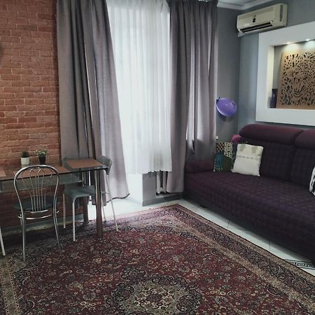Apartment On 8 Marta Mikołajów Zewnętrze zdjęcie