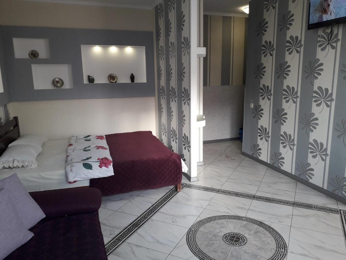 Apartment On 8 Marta Mikołajów Zewnętrze zdjęcie