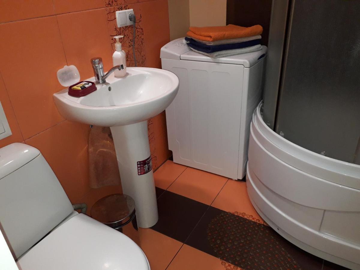 Apartment On 8 Marta Mikołajów Zewnętrze zdjęcie